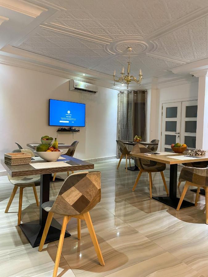 Francesca Guest House Дакар Екстериор снимка