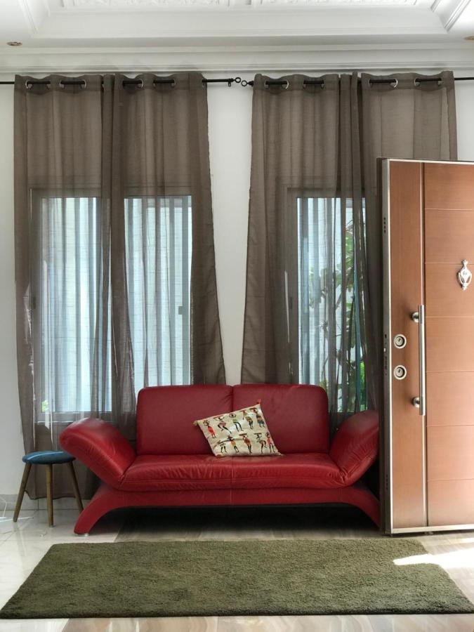 Francesca Guest House Дакар Екстериор снимка